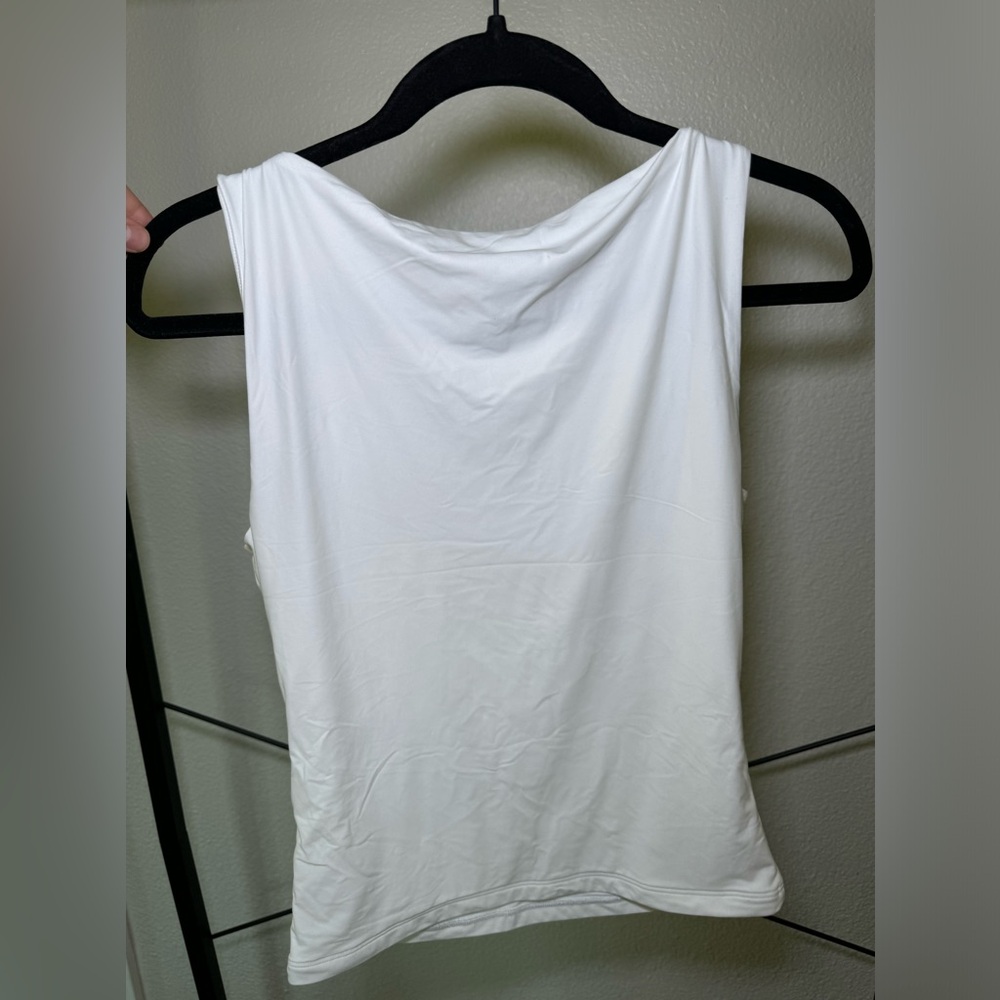 Abercrombie & Fitch Soft Matte Seamless Slash Top